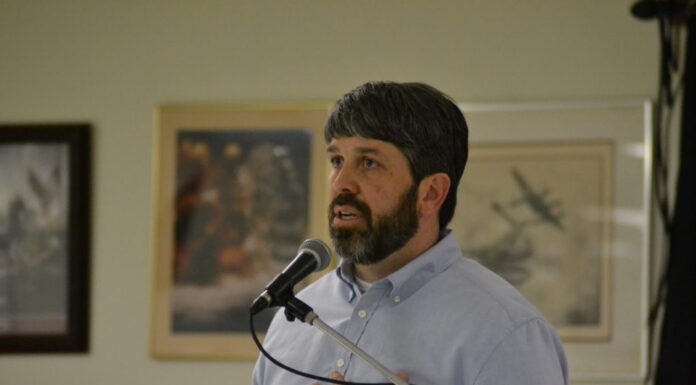 Senators Greg Reed, Garlan Gudger announce renovation completion and installation of navigational lights at Duncan Bridge