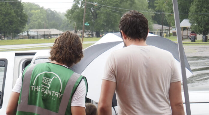 The Link of Cullman County hosts Rockin’ Good Grocery Giveaway