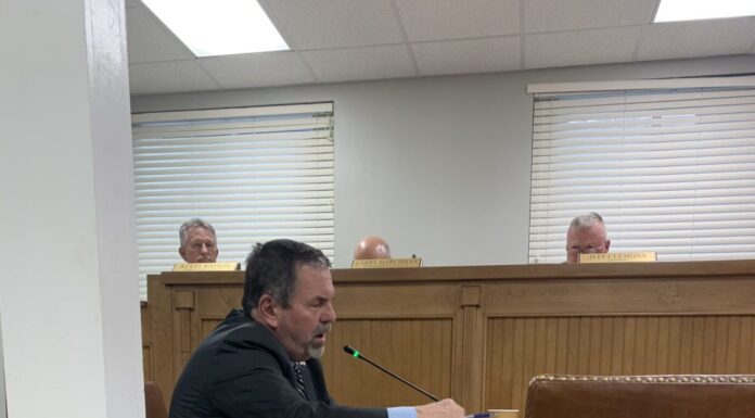 Commission talks road equipment