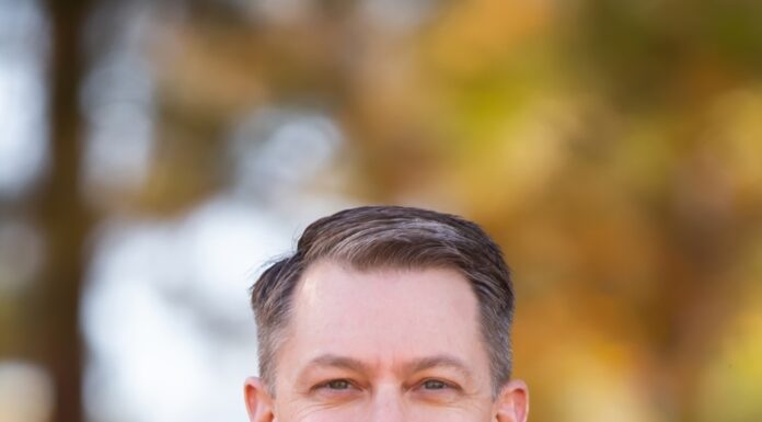 Opinion: Allen presses federal government to ‘cut red tape for small business’