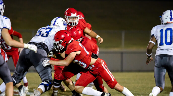 PREP FOOTBALL: Vinemont kicks off season with 16-14 win over Falkville