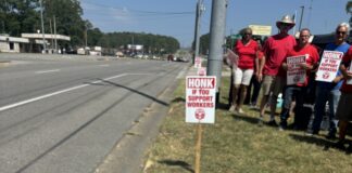 AT&T strike continues in Cullman