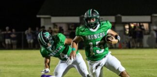 PREP FOOTBALL: Holly Pond races past Hanceville in 74-35 shootout