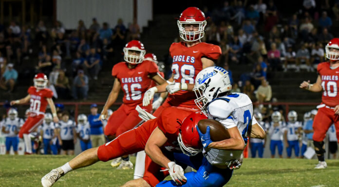 PREP FOOTBALL: Vinemont earns 45-7 homecoming win over Carbon Hill