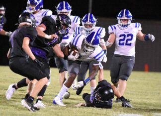 PREP FOOTBALL: Hanceville falls to Oakman at home 54-7