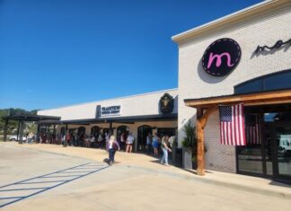 Monograms Plus celebrates 25 years with Girls’ Day Out