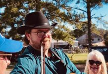 Cullman songwriters premiere ‘The Kiss on Clarkson Covered Bridge’ at Blount County festival