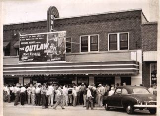 TONIGHT! 15th annual Historic Cullman Candlelight Walking Tour to highlight Cullman in the 1940s
