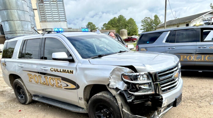 Standoff leads to suspect ramming police vehicles