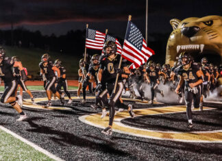 PREP FOOTBALL: Cullman cruises past Columbia 61-6