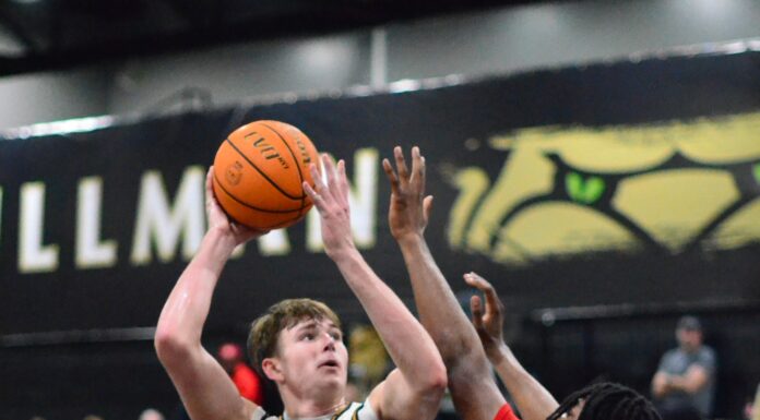 PREP BASKETBALL: Bearcats fall to Hewitt-Trussville in Mike Dean Turkey Shootout, 62-39