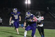 PREP FOOTBALL PLAYOFFS: No. 3 Fairview fends off Carver Birmingham 15-12 to advance