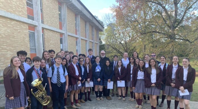 St. Bernard Prep students pay tribute to veterans