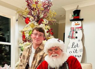 Business spotlight: Persall’s Christmas Lights