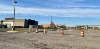 City, County officially confirm Academy Sports + Outdoors coming to Cullman The 55,000-square-foot Academy Sports + Outdoors franchise will be located at the corner of King Edward Street Southwest and CSX Railways behind Walgreens and Buffalo Wild Wings in King Edward Plaza. (Jen Baker)