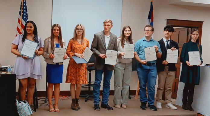 Dripping Springs Chapter honors DAR Good Citizens