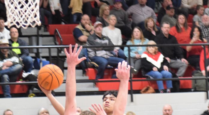 PREP BASKETBALL: Raiders, Lady Raiders earn senior night wins over Holly Pond