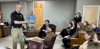 District Court hosts area juniors for mock hearing