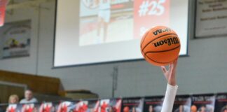 PREP BASKETBALL: Lady Raiders advance to Sweet 16 with 71-41 win over Wilson