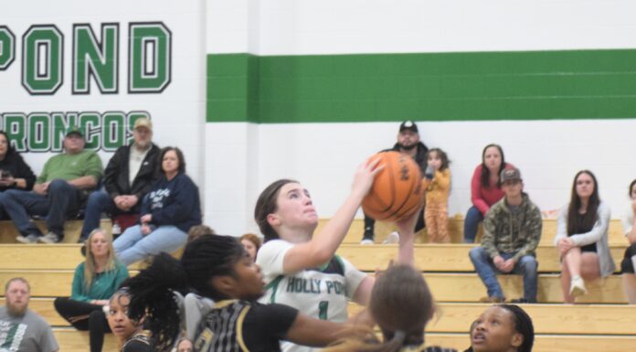 PREP BASKETBALL: Holly Pond downs Colbert County 54-39 to advance to NW Regional