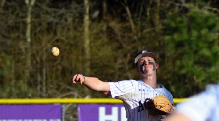 PREP BASEBALL: Fairview collects 5-3 win over Calera; Thursday scoring recap