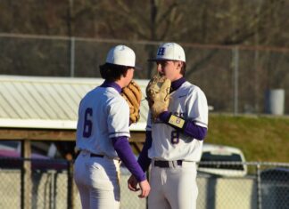 PREP BASEBALL: Hanceville falls to Susan Moore 6-2, Thursday scoring recap
