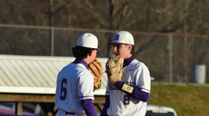 PREP BASEBALL: Hanceville falls to Susan Moore 6-2, Thursday scoring recap