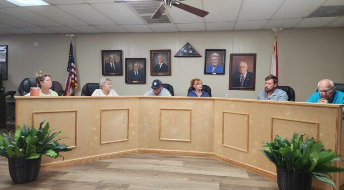 Vinemont council moves forward on water bottle refill station at South Vinemont Trail