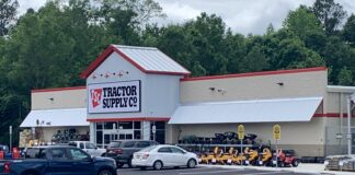 Tractor Supply opens in Hanceville