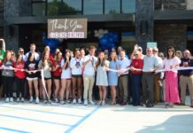 Dale’s cuts ribbon on new location in Good Hope