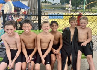 Cullman Swim Team defeats Arab on the road