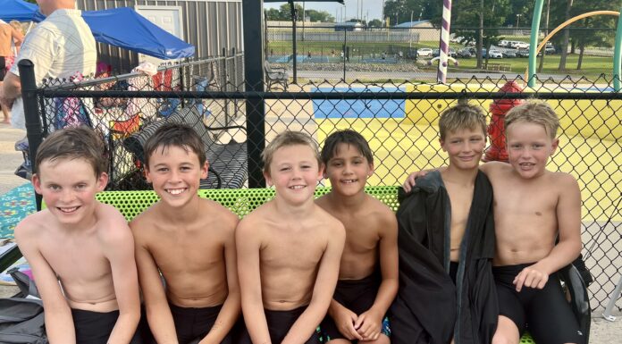 Cullman Swim Team defeats Arab on the road