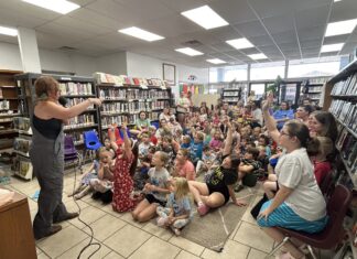 Hanceville library hosts Snead’s Farmhouse Animal Experience