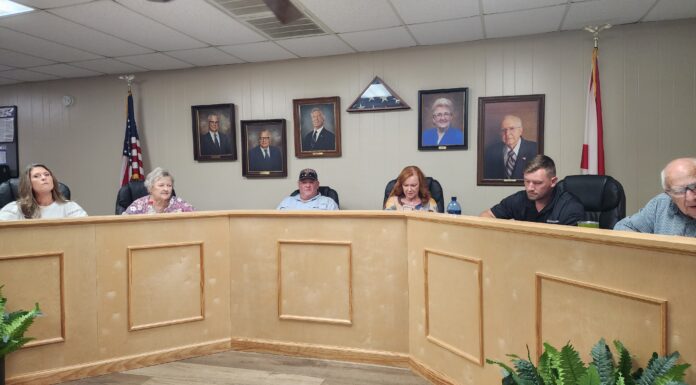 Vinemont Council certifies unopposed council seats, completes Walking Trail upgrades