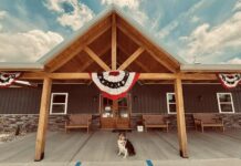 Smith Lake Veterinary Hospital officially open