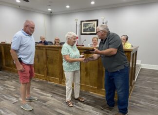 Guthrie, Whitehead named 2025 Baileyton Citizen, Volunteer of the Year