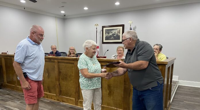 Guthrie, Whitehead named 2025 Baileyton Citizen, Volunteer of the Year