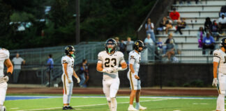 PREP FOOTBALL: Cullman drops nailbiter at Mortimer Jordan 21-20