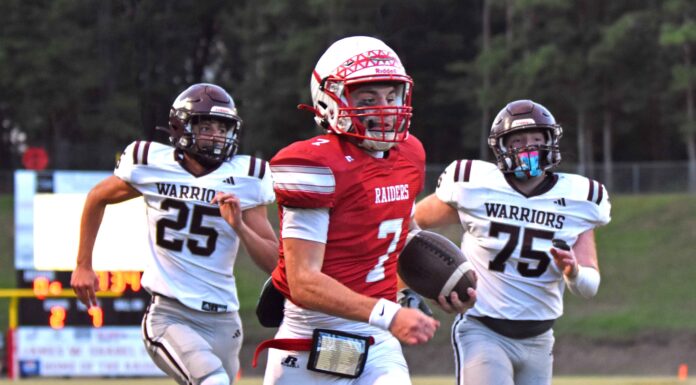 PREP FOOTBALL: Second half surge leads Good Hope past West Point 42-7