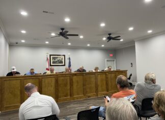 Baileyton residents express frustration with council proceedings