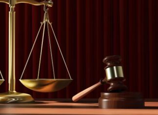 Former First Community Bank Vice President sentenced to 5 years in prison for embezzlement scheme