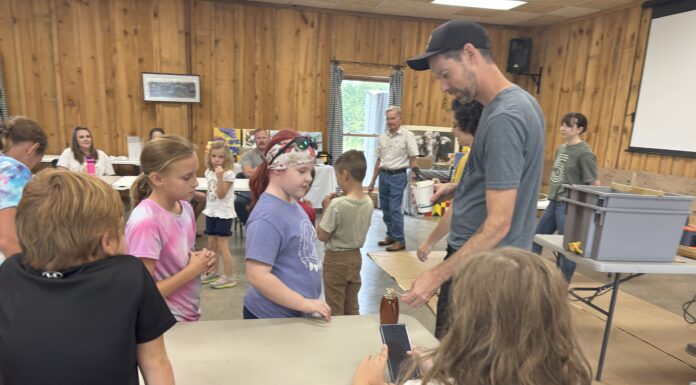 Full house for Agriplex honey harvesting event