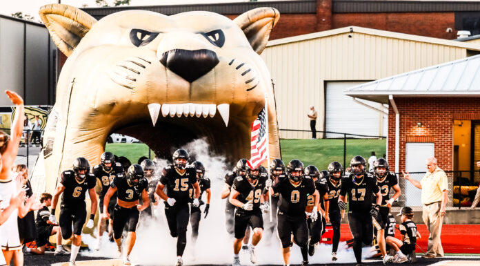 PREP FOOTBALL: Cullman drops region game with No. 4 Muscle Shoals 42-0