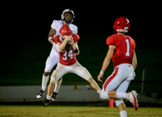 PREP FOOTBALL: Slain’s big game leads Vinemont to 22-16 region win over Phil Campbell