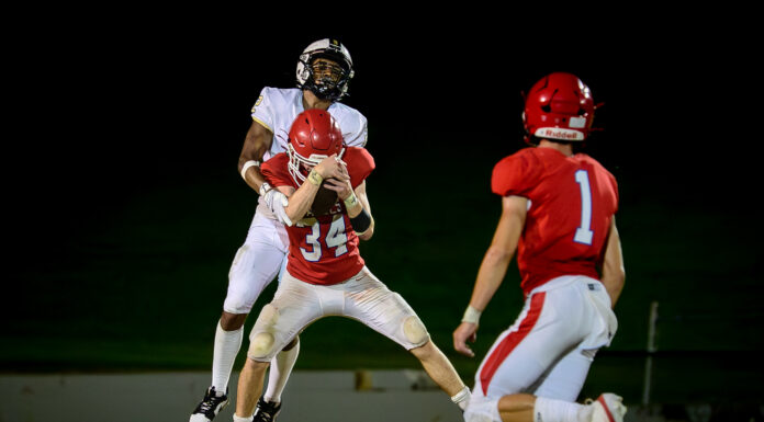 PREP FOOTBALL: Slain’s big game leads Vinemont to 22-16 region win over Phil Campbell