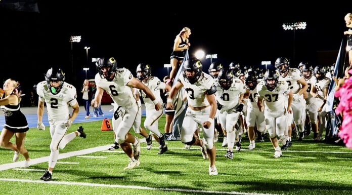 PREP FOOTBALL: Cullman caps regular season with 22-19 win at Buckhorn