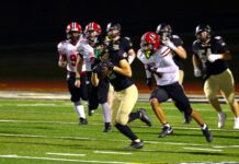 PREP FOOTBALL: Cullman celebrates senior night with 37-13 win over Decatur