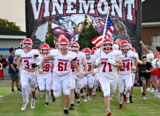 PREP FOOTBALL: Vinemont outraces Hanceville in 78-42 shootout