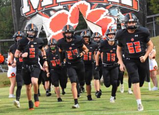 PREP FOOTBALL: Meek caps regular season with 34-6 win at Carbon Hill