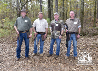 Local Farmers Federation helps raise funds for Ag Foundation